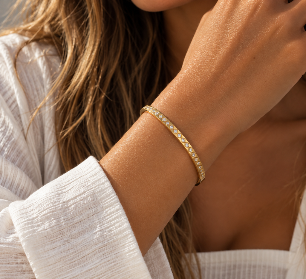 Zafira Bangle