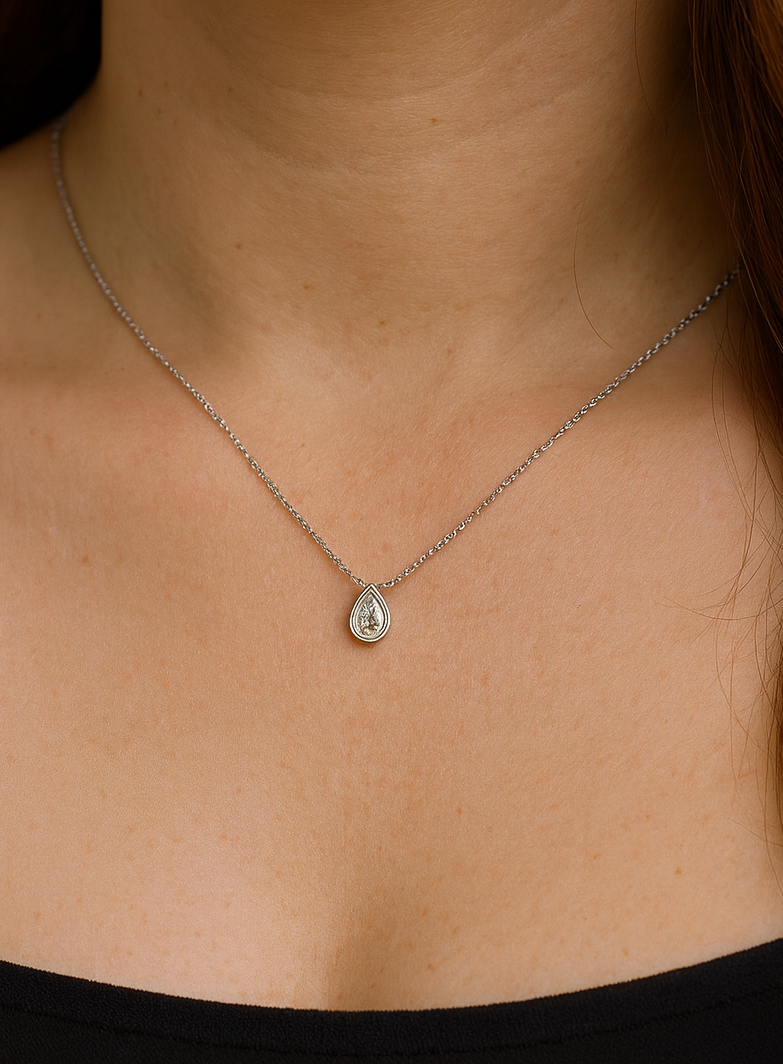 Luminous Teardrop Necklace