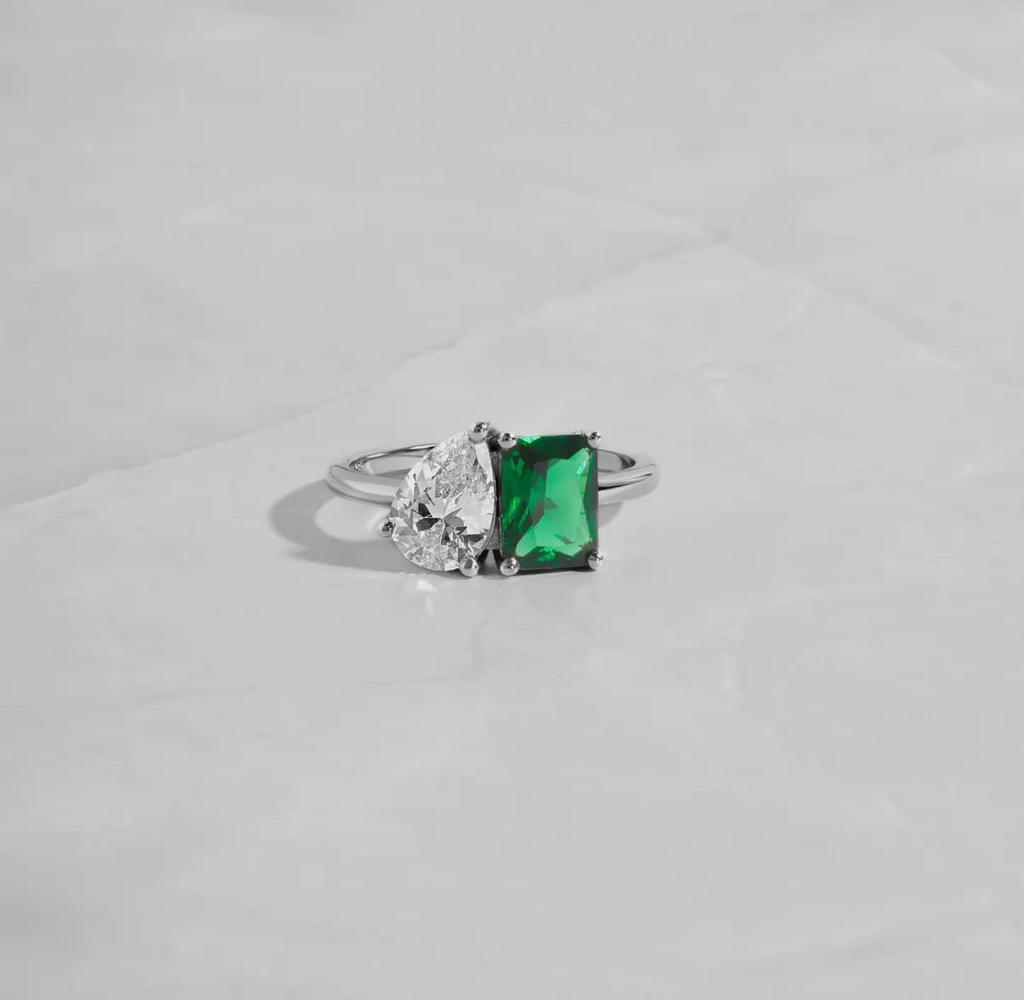 Viral Emerald Twin Flame Duo Ring