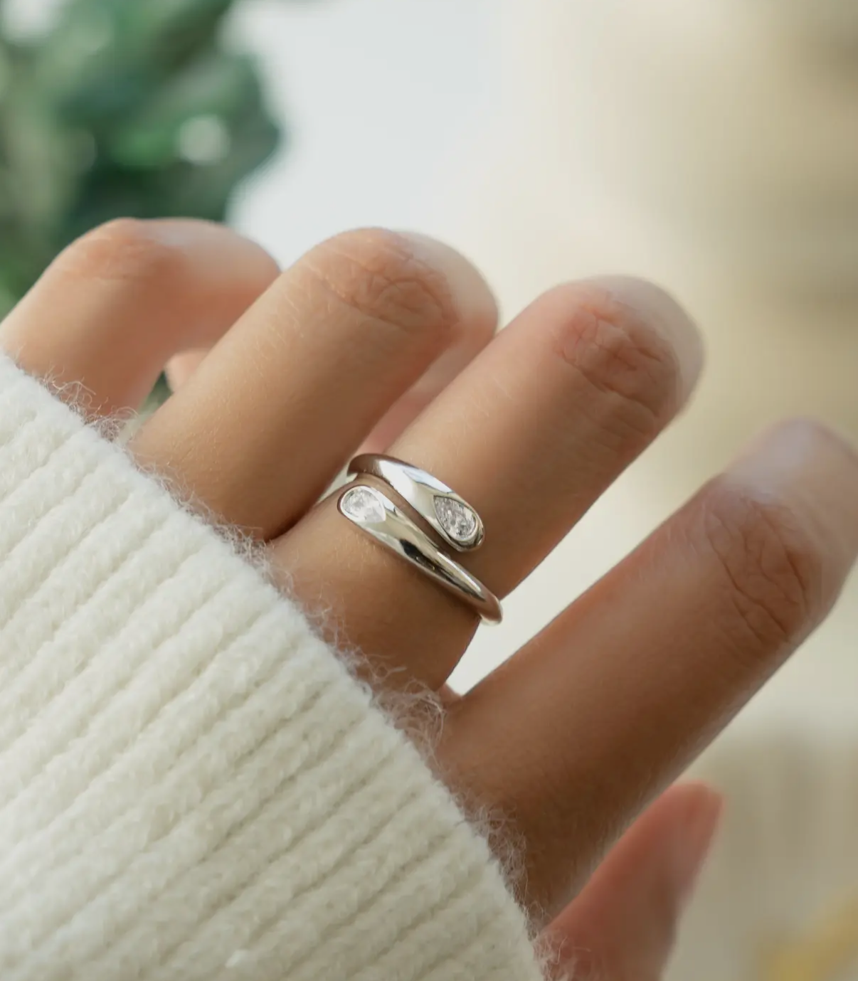 Embrace Duo Ring
