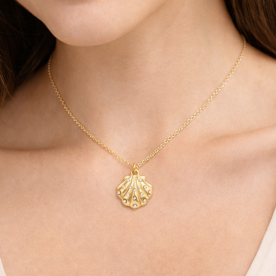 Seaside Spark Shell Pendant Necklace