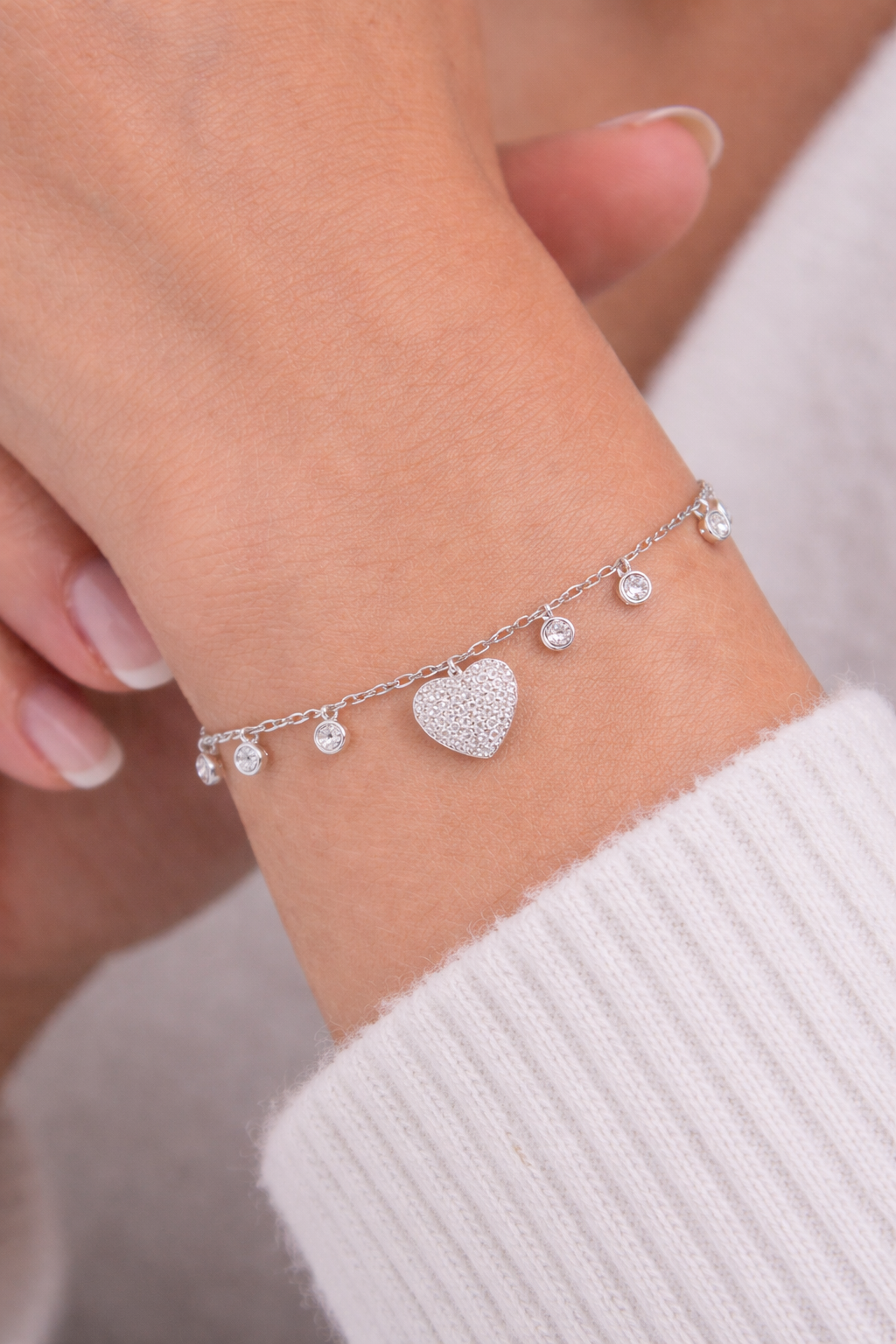 Everlasting Heart Charm Bracelet